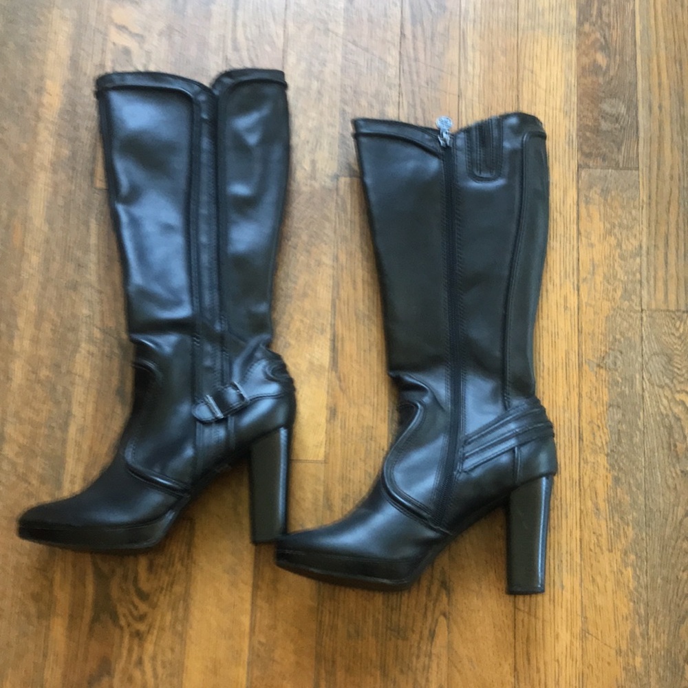 Fashion boots add 6 inches to your height